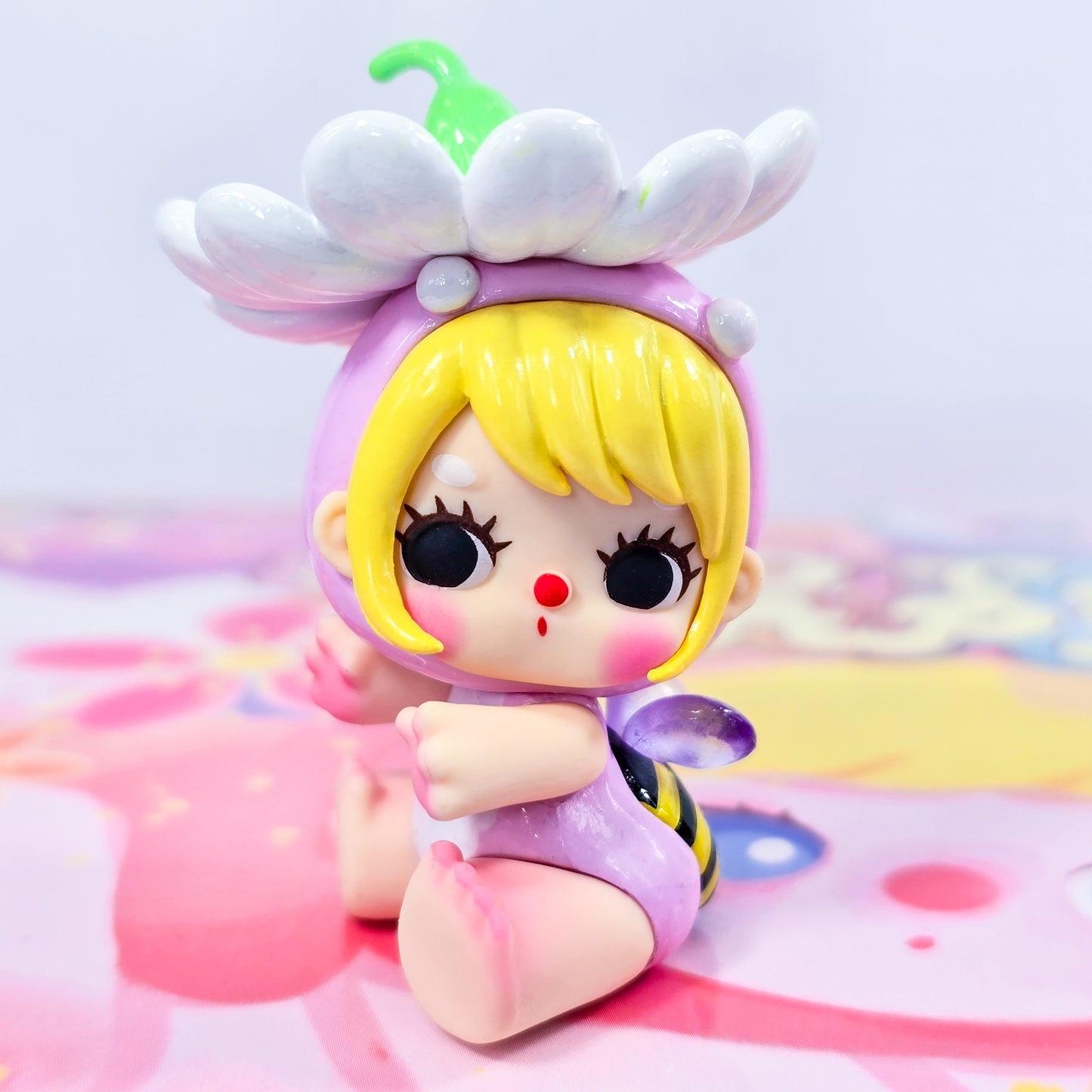 LIILA Good Things Happen Hug of Love Bean Blind Box Confirmed Style