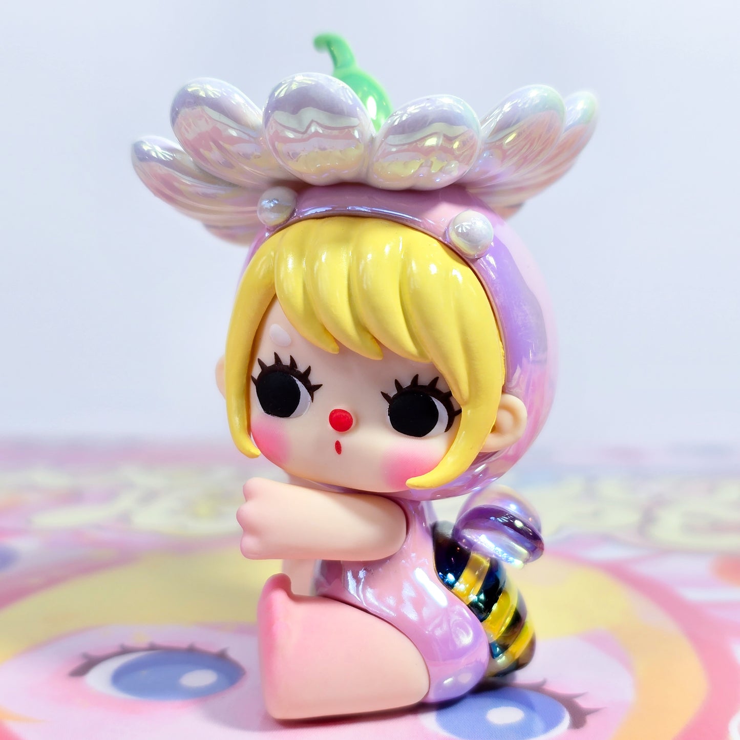 LIILA Good Things Happen Hug of Love Bean Blind Box Confirmed Style