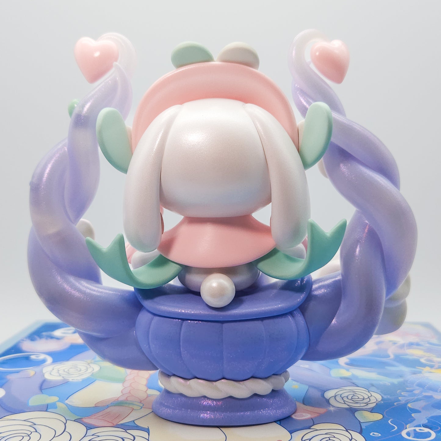 EMMA Wreath Limited Edition Large Figure - Siren's Song