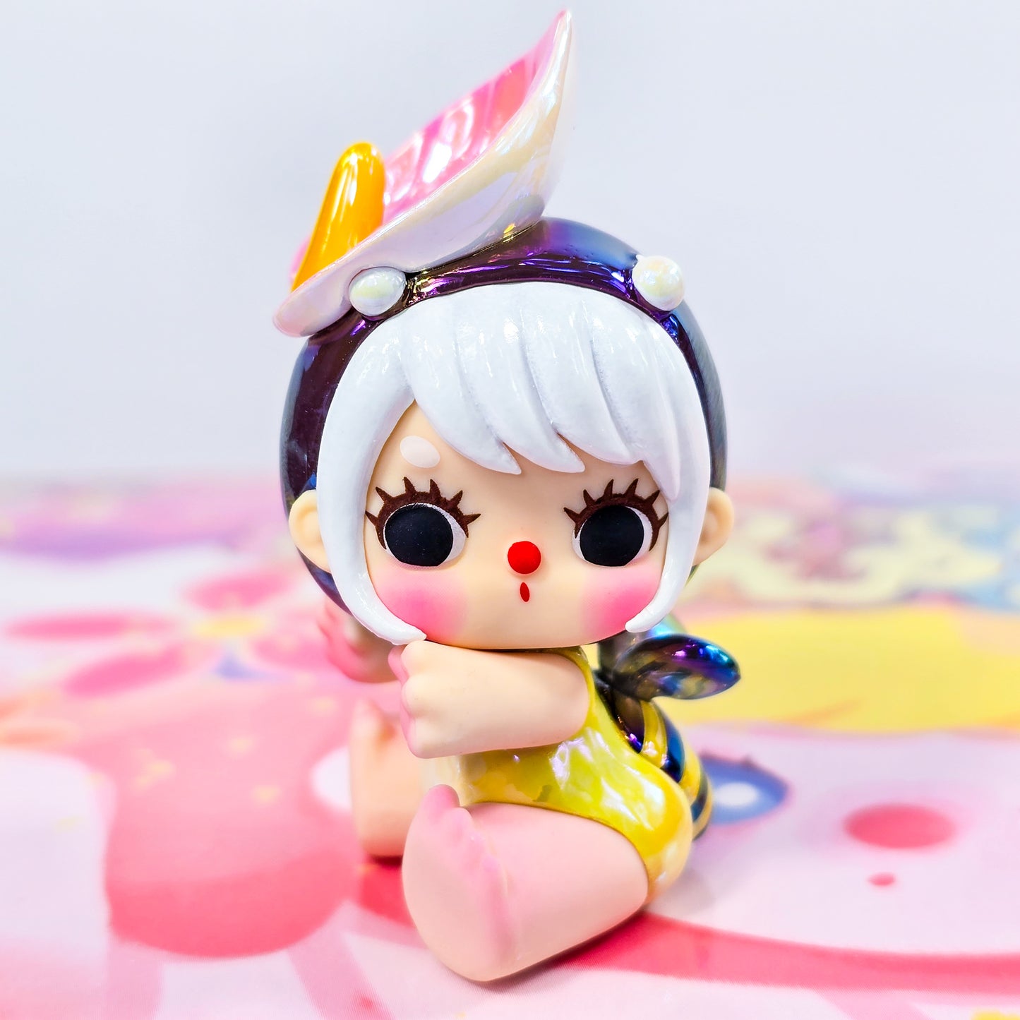 LIILA Good Things Happen Hug of Love Bean Blind Box Confirmed Style