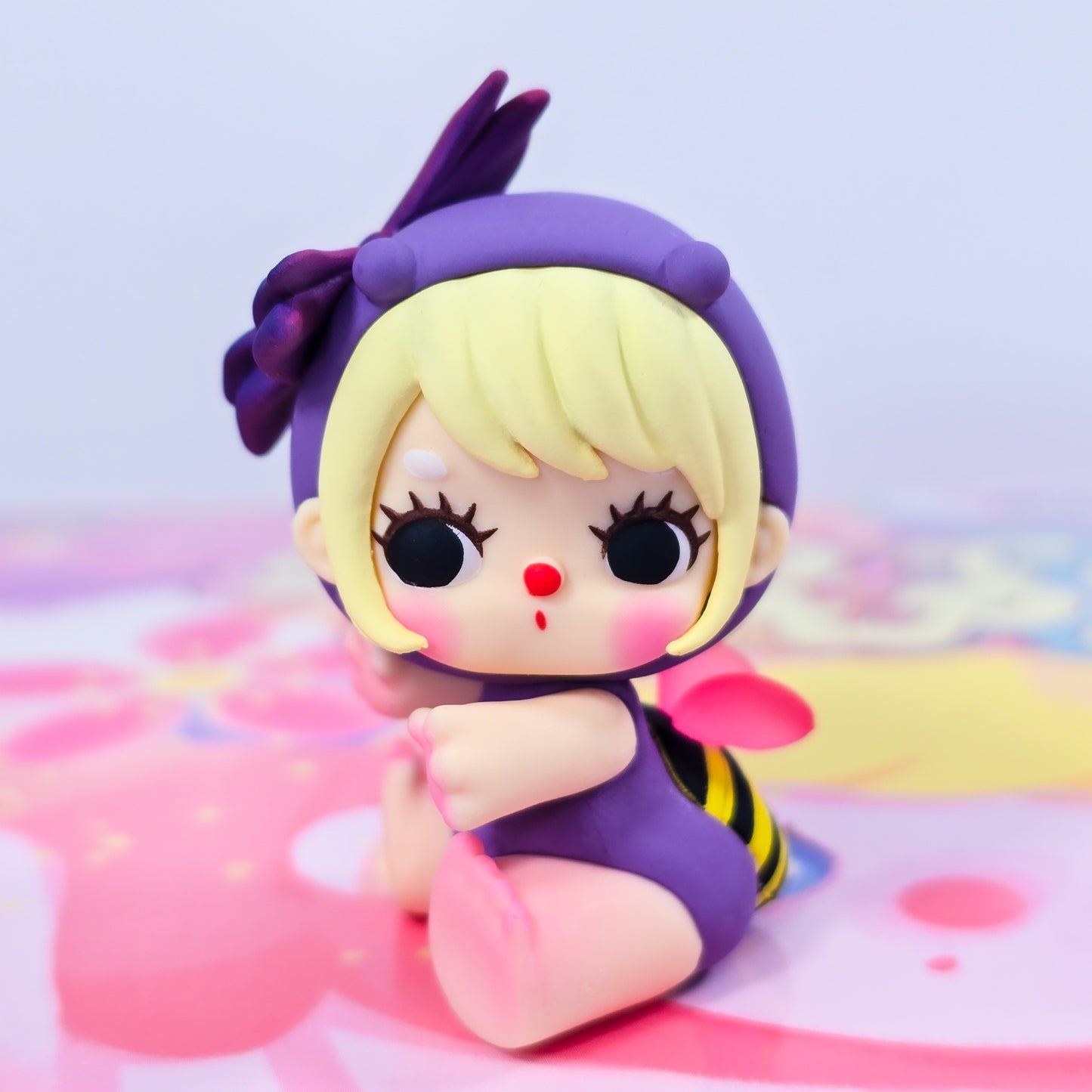 LIILA Good Things Happen Hug of Love Bean Blind Box Confirmed Style
