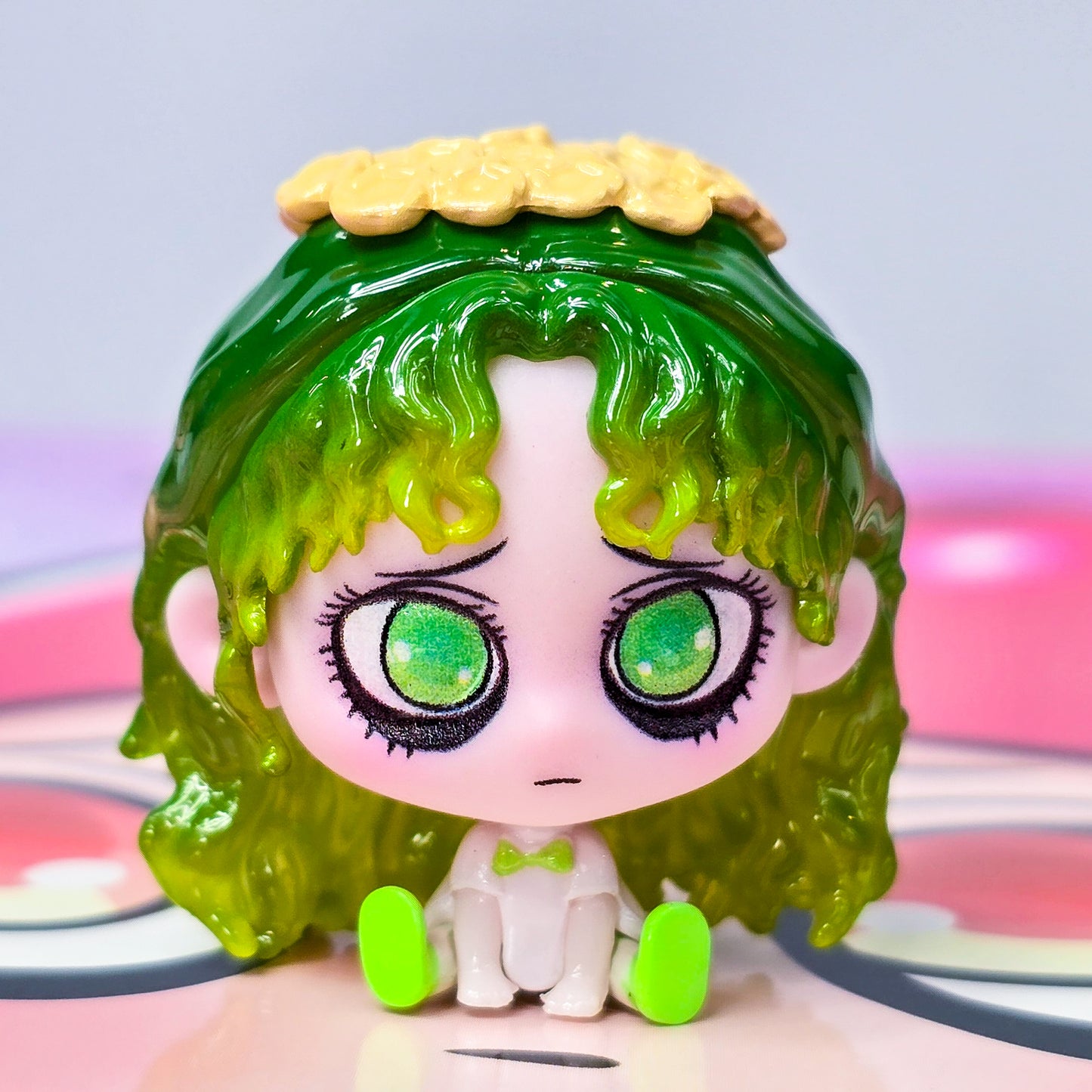 Kiki Sitting in a Row Mini Blind Bag Confirmed Style