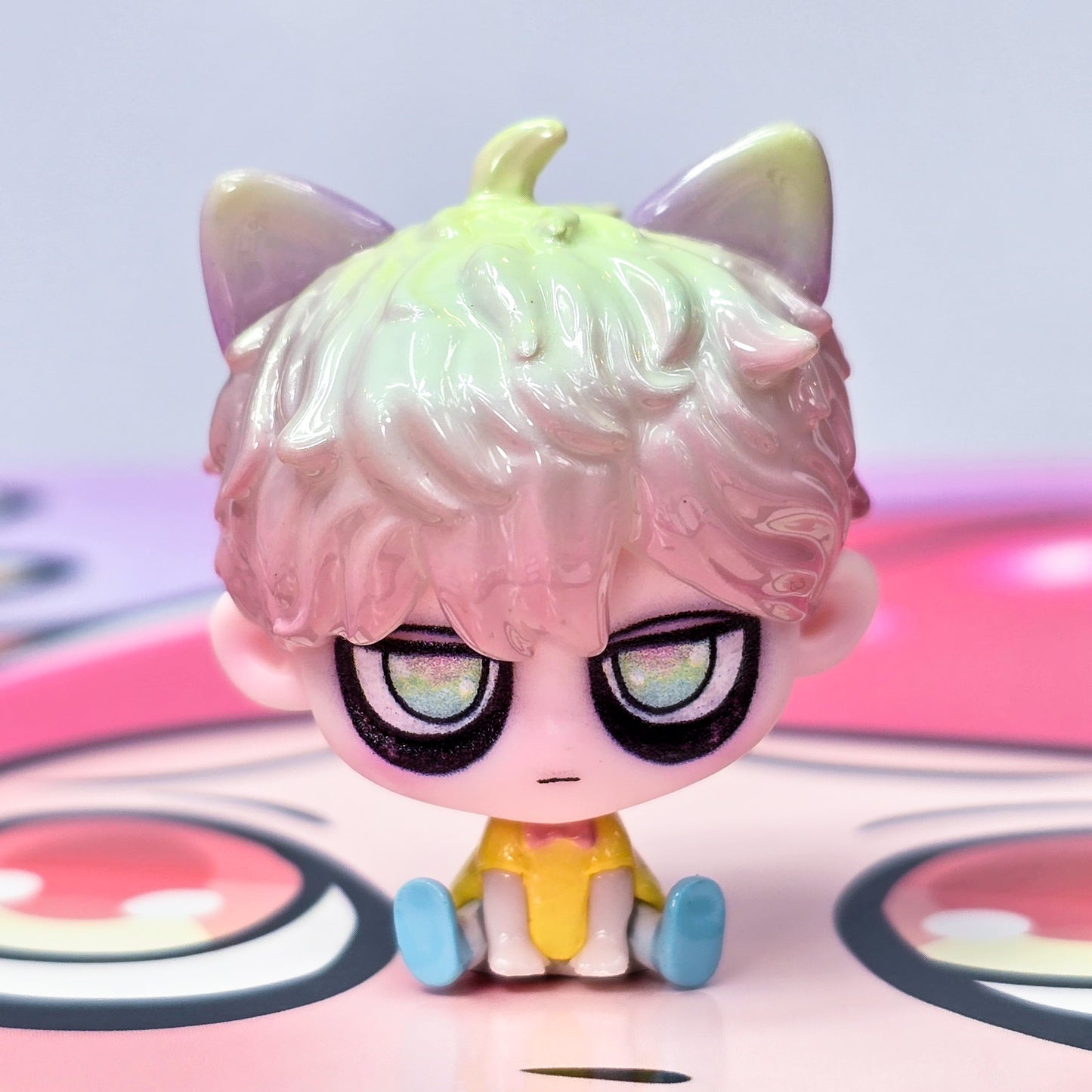 Kiki Sitting in a Row Mini Blind Bag Confirmed Style